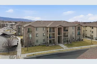 281 W 650 N #B, Centerville, UT 84014 - Photo 43
