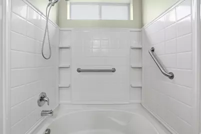 281 W 650 N #B, Centerville, UT 84014 - Photo 21