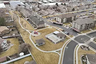 281 W 650 N, Centerville, UT 84014 - Photo 51