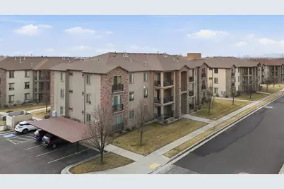 281 W 650 N #B, Centerville, UT 84014 - Photo 43