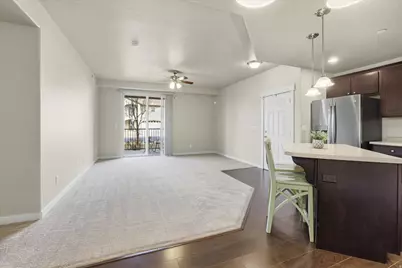 281 W 650 N #B, Centerville, UT 84014 - Photo 5