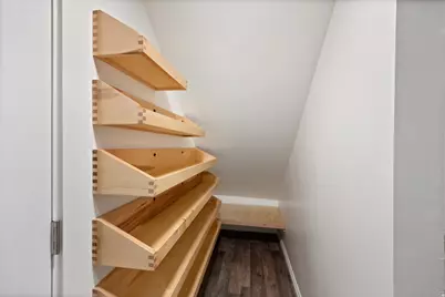 8485 S Harvard Park Dr, Sandy, UT 84094 - Photo 21