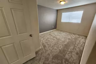 117 E Calbourne Ln, Sandy, UT 84070 - Photo 17