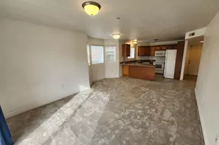 117 E Calbourne Ln, Sandy, UT 84070 - Photo 5