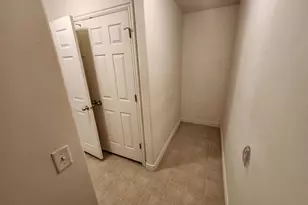 117 E Calbourne Ln, Sandy, UT 84070 - Photo 9