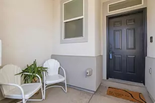 181 E Mountain Peak Dr S, Draper, UT 84020 - Photo 5