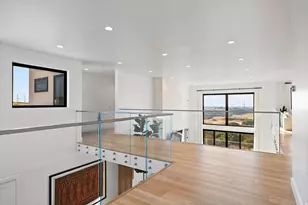 1057 W Seasons Ct, Lehi, UT 84048 - Photo 29