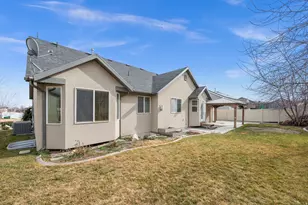 8442 S Wind Caves Ln, West Jordan, UT 84081 - Photo 25