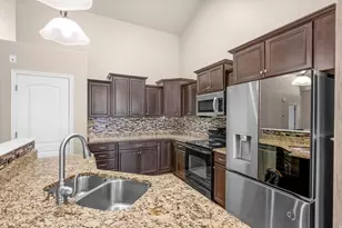 8442 S Wind Caves Ln, West Jordan, UT 84081 - Photo 9