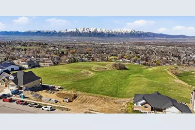 129 N Sherwood Dr #5, Providence, UT 84332 - Photo 1