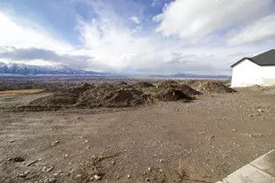 129 N Sherwood Dr, Providence, UT 84332 - Photo 1