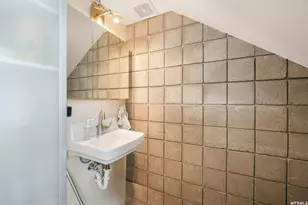 360 W Broadway S, Salt Lake City, UT 84101 - Photo 9