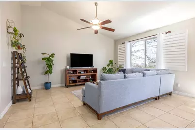 11181 S Village Grove Ln, South Jordan, UT 84095 - Photo 3