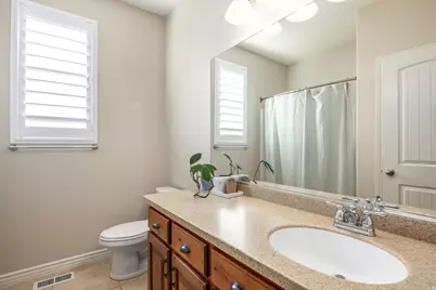 11181 S Village Grove Ln, South Jordan, UT 84095 - Photo 21