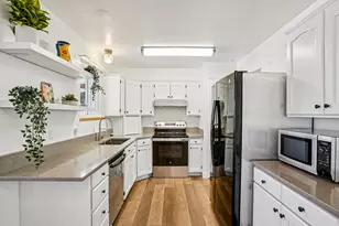 6635 S 5135 W, West Jordan, UT 84081 - Photo 11