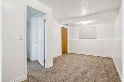 6635 S 5135 W, West Jordan, UT 84081 - Photo 25