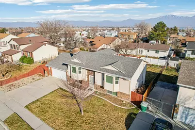 6635 S 5135 W, West Jordan, UT 84081 - Photo 33