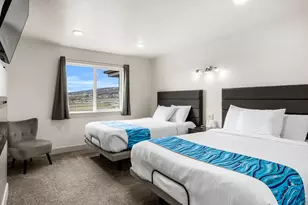 140 W 150 S, Garden City, UT 84028 - Photo 17