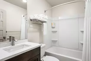 140 W 150 S, Garden City, UT 84028 - Photo 23