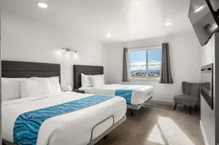 140 W 150 S, Garden City, UT 84028 - Photo 39