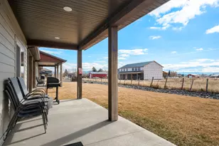 140 W 150 S, Garden City, UT 84028 - Photo 37