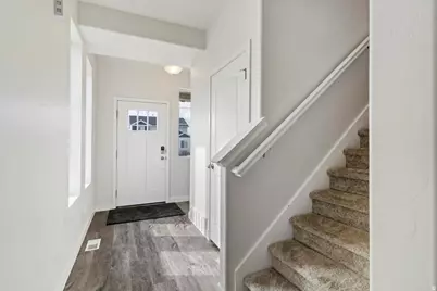 3176 N 1450 E, Layton, UT 84040 - Photo 3
