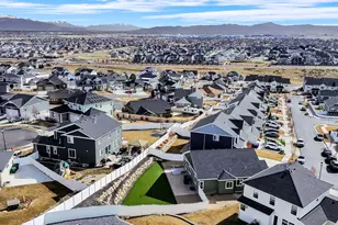 7589 S Cassielle Ln, West Jordan, UT 84081 - Photo 29