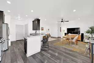 7589 S Cassielle Ln, West Jordan, UT 84081 - Photo 9