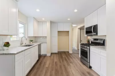 3544 W Meadowbrook Dr, West Valley, UT 84119 - Photo 11