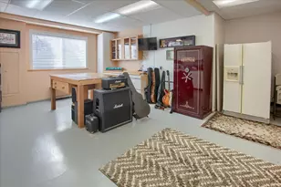 1653 E Crescent View Circle Circle, Sandy, UT 84092 - Photo 27