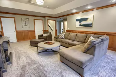 1653 E Crescent View Circle Cir, Sandy, UT 84092 - Photo 21