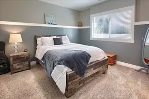 1653 E Crescent View Circle Circle, Sandy, UT 84092 - Photo 21