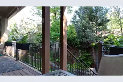 1653 E Crescent View Circle Cir, Sandy, UT 84092 - Photo 31