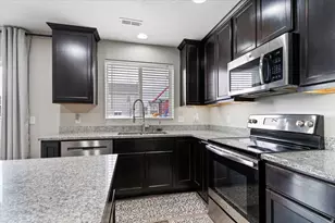 3570 S Creek Side Ln, Syracuse, UT 84075 - Photo 21