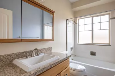 715 Scenic Dr, Spanish Fork, UT 84660 - Photo 27