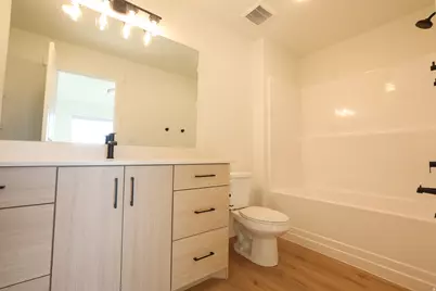 256 W 690 N, Smithfield, UT 84335 - Photo 13