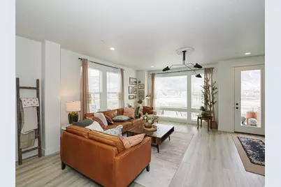 571 N 1400 W, Farmington, UT 84025 - Photo 13