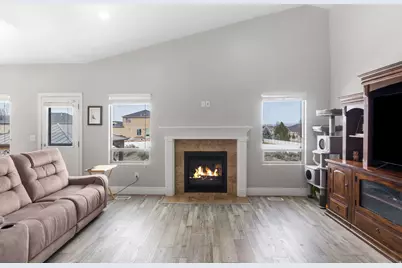 8949 S Soliai Cir W, West Jordan, UT 84081 - Photo 9