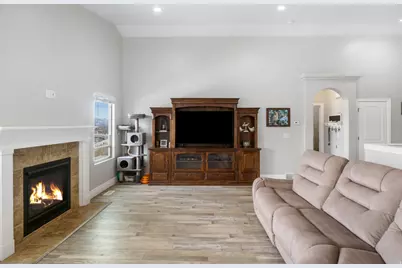 8949 S Soliai Cir W, West Jordan, UT 84081 - Photo 7