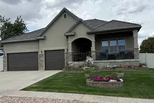 1391 S Canyon View Dr, Saratoga Springs, UT 84045 - Photo 37