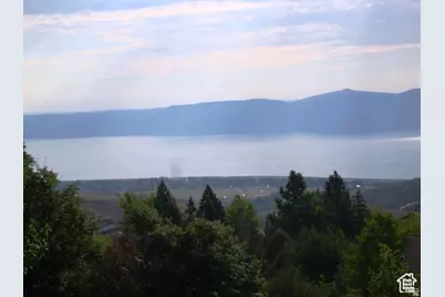 1041 S Lakeview Dr #A 98, Garden City, UT 84028 - Photo 5