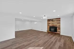 355 W 1700 S, Orem, UT 84058 - Photo 17