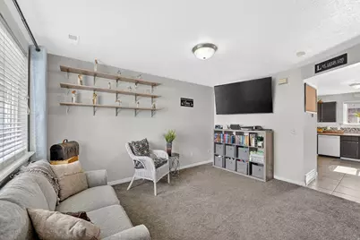 422 E 2050 N #5C, North Ogden, UT 84414 - Photo 3