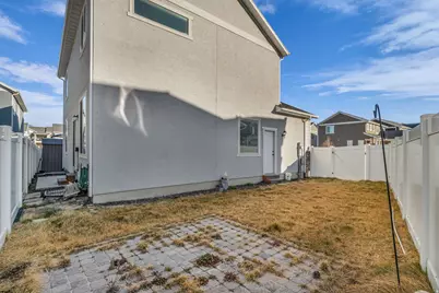 5056 W Bilston Ln S, Herriman, UT 84096 - Photo 43