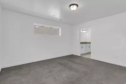 5056 W Bilston Ln S, Herriman, UT 84096 - Photo 25