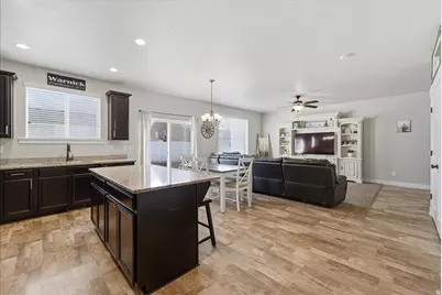 4182 N Sleeping Hollow Dr W, Eagle Mountain, UT 84005 - Photo 7