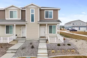 227 N Riverside Dr, Saratoga Springs, UT 84045 - Photo 1