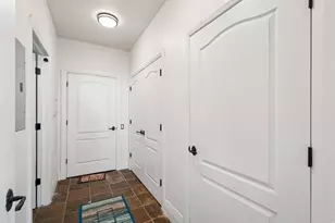 941 N Sandhurst Dr E, Salt Lake City, UT 84103 - Photo 77