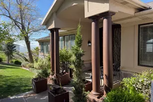 941 N Sandhurst Dr E, Salt Lake City, UT 84103 - Photo 1