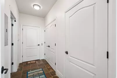 941 N Sandhurst Dr E, Salt Lake City, UT 84103 - Photo 87